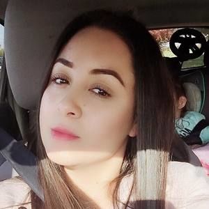 Meet your Posher, Sonia